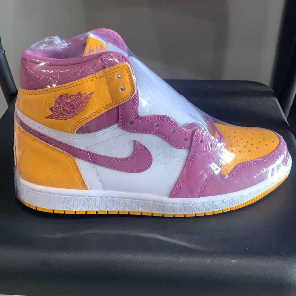 AIR JORDAN 1 HIGH RETRO OG 'BROTHERHOOD'